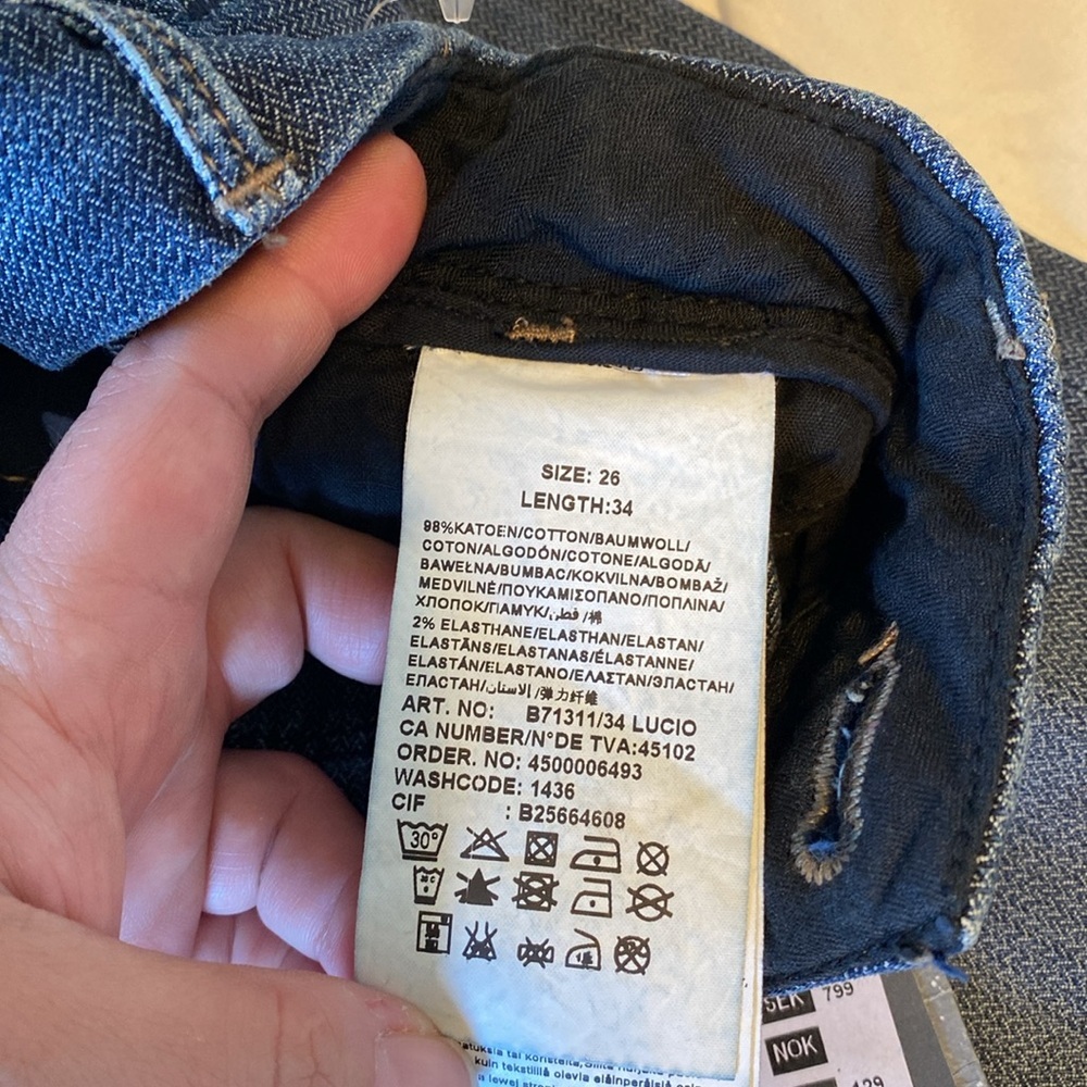 BNWT men’s jeans - Picture 4 of 6